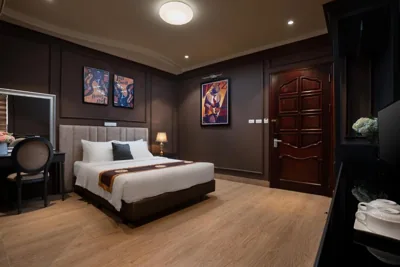 Chambre double ou lits jumeaux Deluxe avec vue sur la ville — Hanoi Morning Hotel